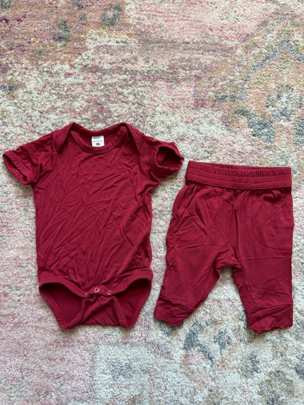 Kate Quinn matching set